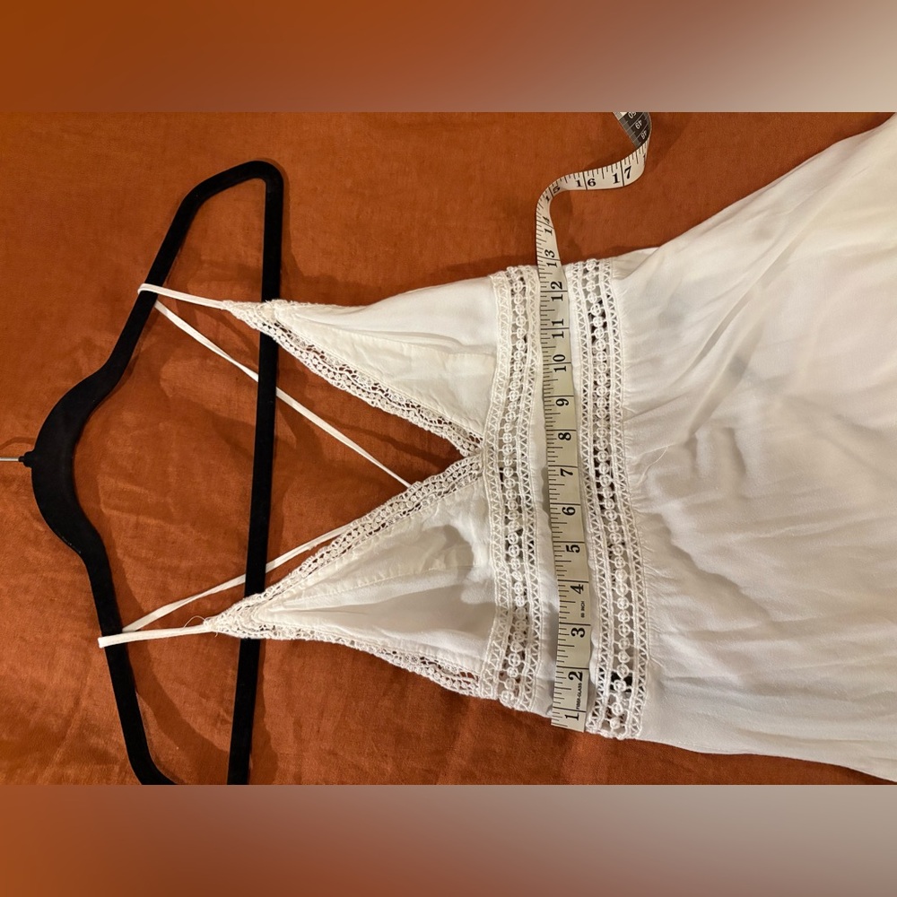 Forever 21 White Lace Detail Boho Maxi Dress - Picture 8 of 13